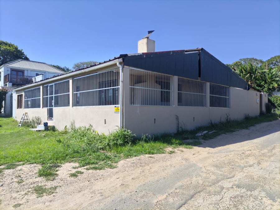 3 Bedroom Property for Sale in East Bank Eastern Cape